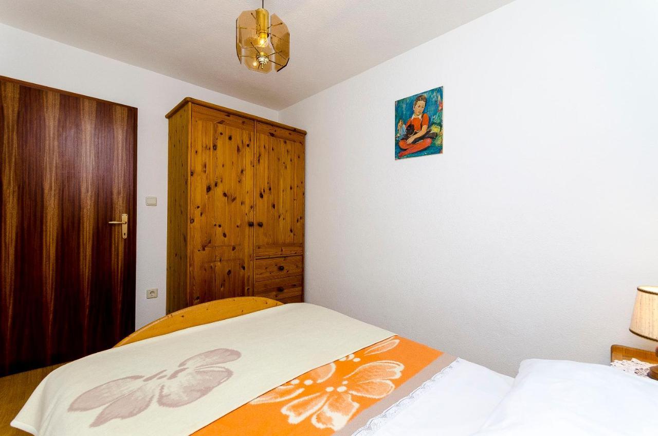 Apartments Marijana Trogir Bagian luar foto