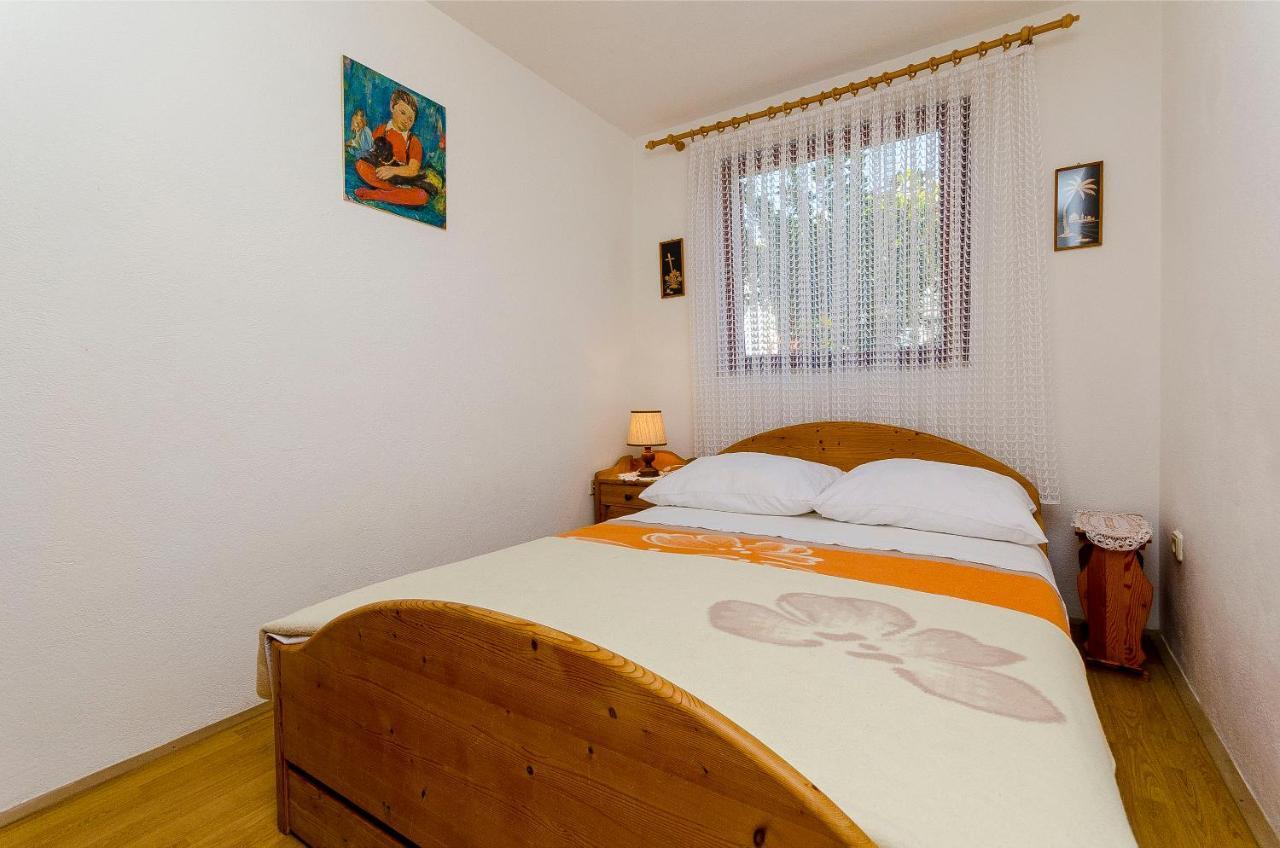 Apartments Marijana Trogir Bagian luar foto